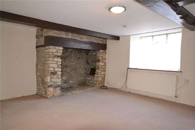  Image of 3 bedroom Terraced house to rent in South Street Milborne Port Sherborne DT9 at South Street Milborne Port Sherborne, Dorset, DT9 5DH