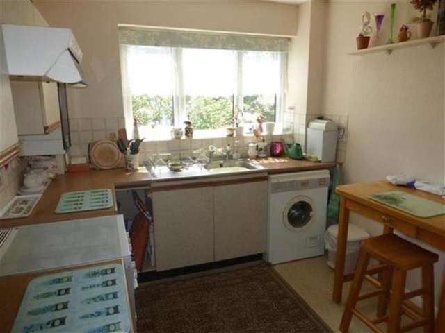  Image of 2 bedroom Flat for sale in Stourwood Avenue Southbourne Bournemouth BH6 at STOURWOOD AVENUE  Wick, BH6 3PW