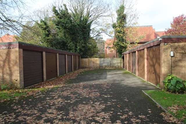  Image of 2 bedroom Flat for sale in Stourwood Avenue Southbourne Bournemouth BH6 at STOURWOOD AVENUE  Wick, BH6 3PW