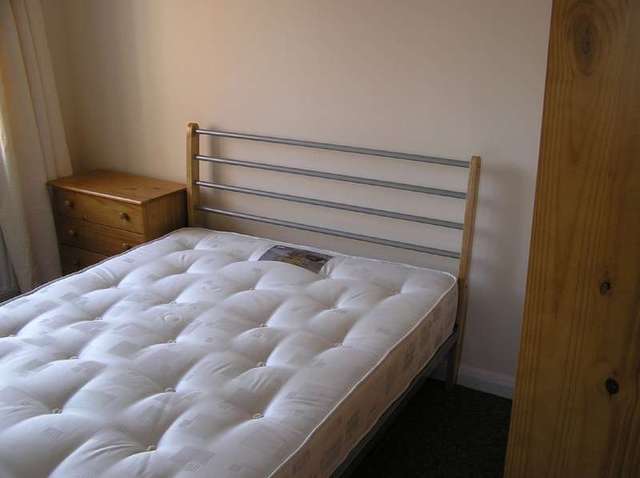  Image of 2 bedroom Town House to rent in St. Alban Court Leeds LS9 at Harehills Leeds West Yorkshire, LS9 6AD