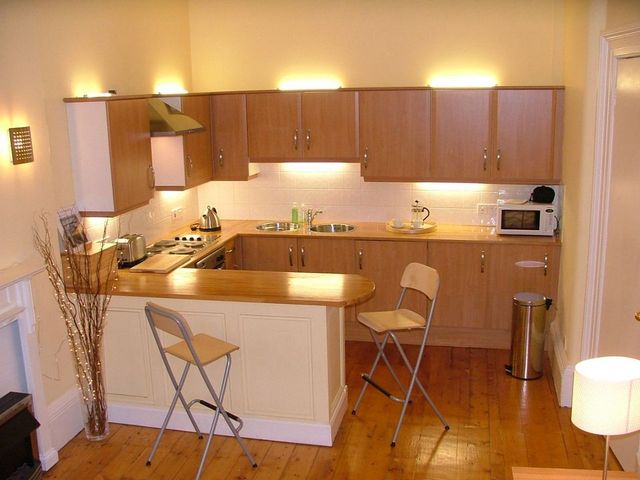  Image of 1 bedroom Flat to rent in St. Bernards Crescent Edinburgh EH4 at Stockbridge Edinburgh Edinburgh, EH4 1NS