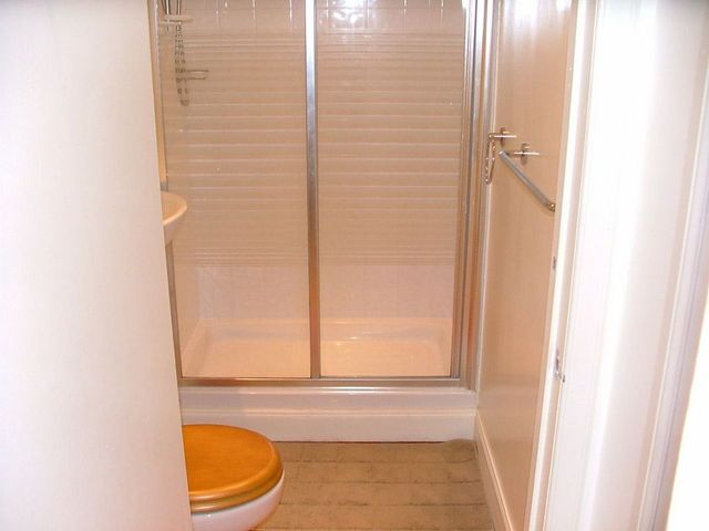  Image of 1 bedroom Flat to rent in St. Bernards Crescent Edinburgh EH4 at Stockbridge Edinburgh Edinburgh, EH4 1NS