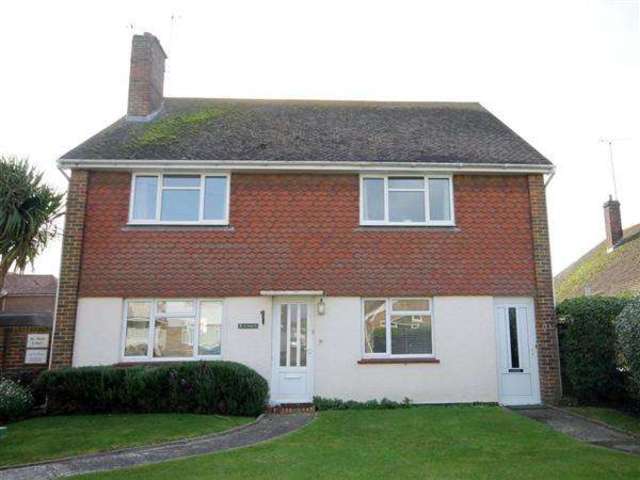  Image of 2 bedroom Flat for sale in St. Helier Road Ferring Worthing BN12 at Ferring, BN12 5EY