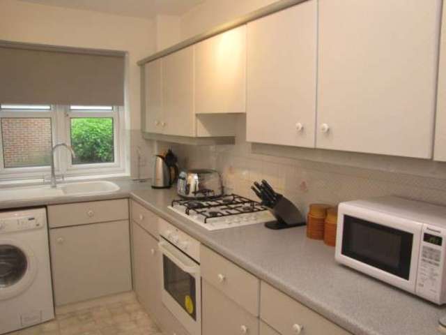  Image of 1 bedroom Flat to rent in Harrow View Harrow HA1 at Harrow View  Harrow, HA1 1RN