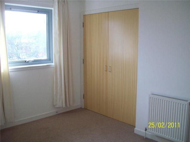  Image of 2 bedroom Flat to rent in St. Triduanas Rest Edinburgh EH7 at Craigentinny Edinburgh Edinburgh, EH7 6NF