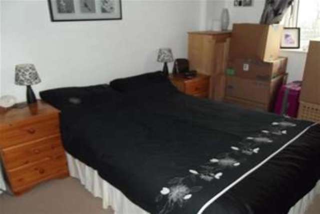  Image of 2 bedroom Flat to rent in Stanley Park Grange Chelford Road Handforth Wilmslow SK9 at Wilmslow, SK9 3SF