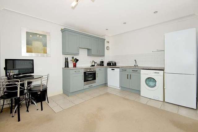  Image of 2 bedroom Flat for sale in Station Road West Canterbury CT2 at Canterbury, CT2 8SE