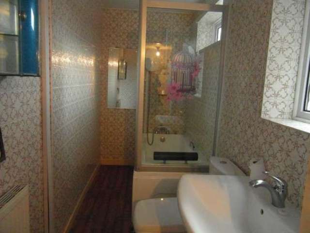  Image of 2 bedroom Semi-Detached house to rent in Stenson Road Derby DE23 at Stenson Road  Derby, DE23 1LP