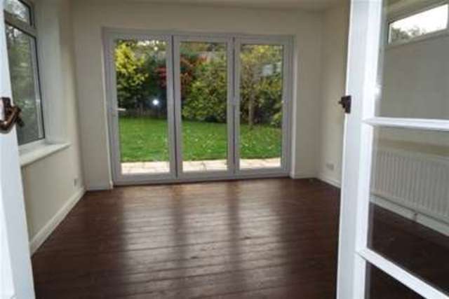  Image of 4 bedroom Detached house to rent in Kings Stone Avenue Steyning BN44 at Steyning, BN44 3FJ