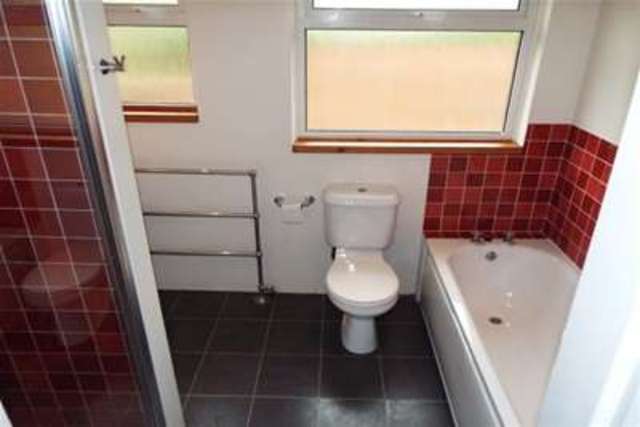  Image of 4 bedroom Detached house to rent in Kings Stone Avenue Steyning BN44 at Steyning, BN44 3FJ