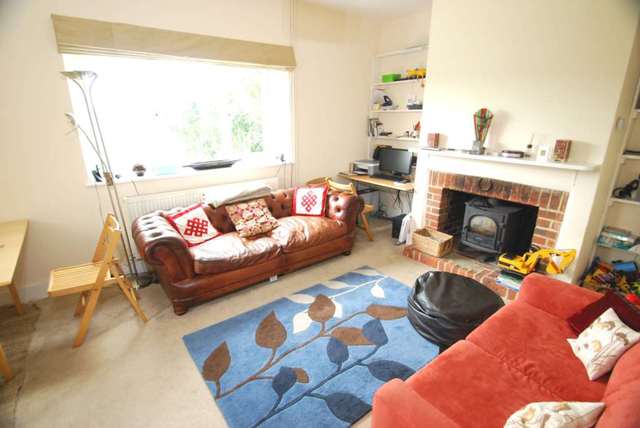  Image of 2 bedroom Semi-Detached house to rent in Stoke Talmage Thame OX9 at Stoke Talmage Stoke Talmage Thame, OX9 7EY