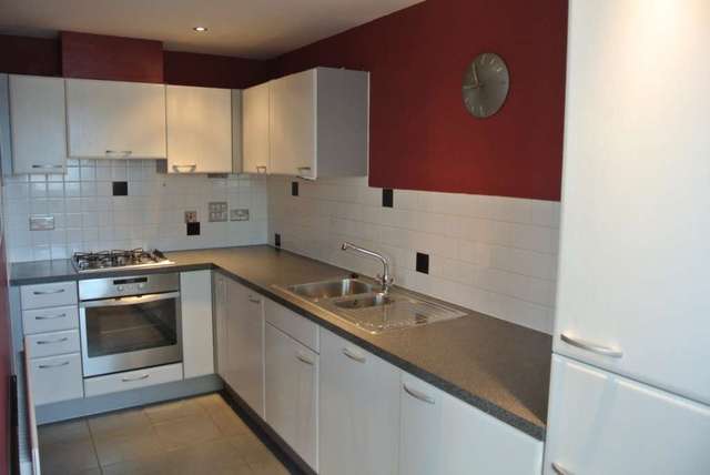  Image of 2 bedroom Apartment to rent in Erebus Drive London SE28 at Erebus Drive, Royal Artilery Quays  London, SE28 0GH