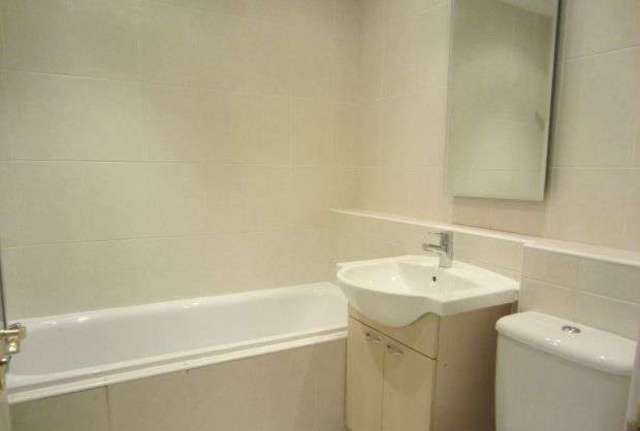  Image of 2 bedroom Ground Flat to rent in Eden Place Sunningdale Ascot SL5 at London Road  Sunningdale, SL5 0UJ