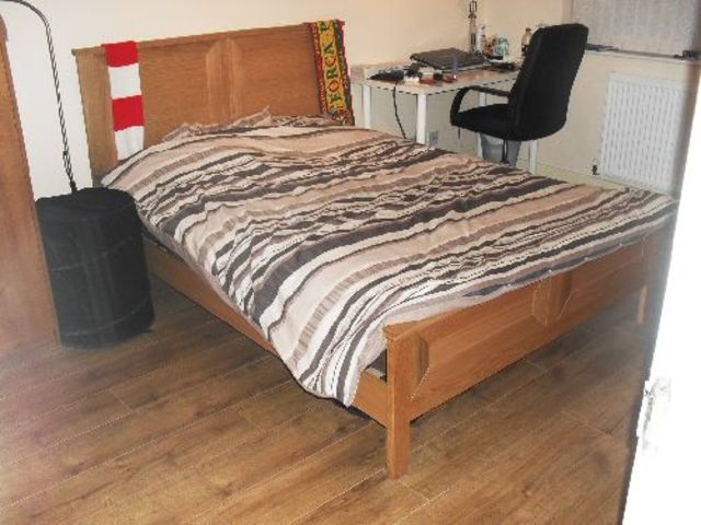  Image of 4 bedroom House Share to rent in Swenson Avenue Nottingham NG7 at Lenton Nottinghamshire Lenton, NG7 2LP