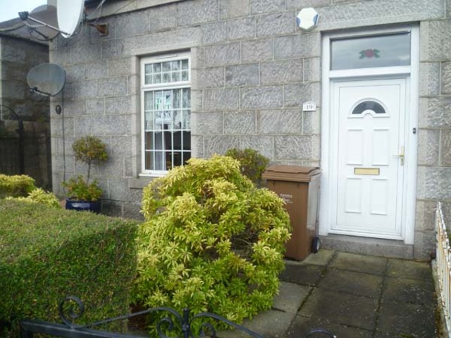  Image of 1 bedroom Flat to rent in Tanfield Walk Aberdeen AB24 at Woodside Aberdeen Aberdeen, AB24 4AN