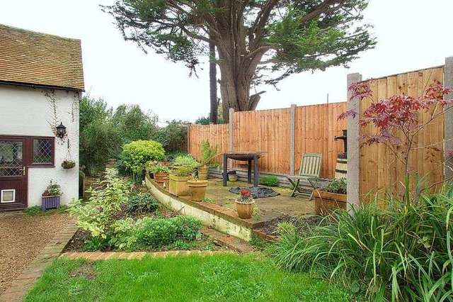  Image of 4 bedroom Property for sale in Tangmere Road Shopwhyke Chichester PO20 at Tangmere Road Shopwhyke Chichester, PO20 2BL