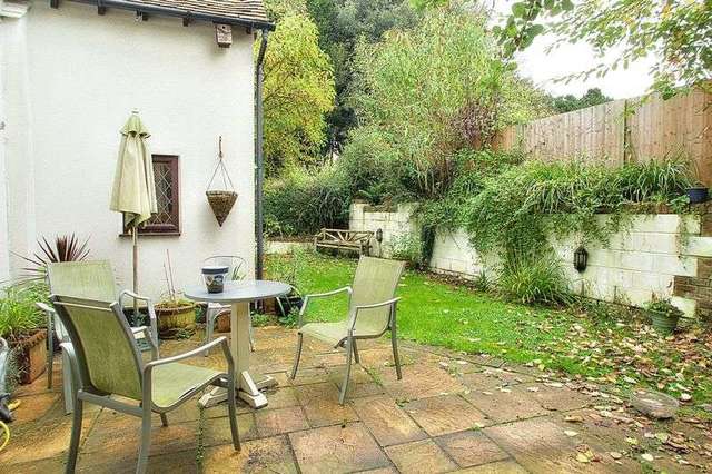  Image of 4 bedroom Property for sale in Tangmere Road Shopwhyke Chichester PO20 at Tangmere Road Shopwhyke Chichester, PO20 2BL