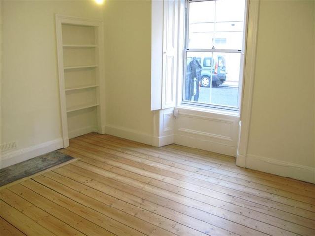  Image of 2 bedroom Flat to rent in Tarvit Street Edinburgh EH3 at Tollcross Edinburgh Edinburgh, EH3 9JY