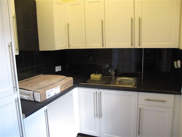  Image of 2 bedroom Flat to rent in Tarvit Street Edinburgh EH3 at Tollcross Edinburgh Edinburgh, EH3 9JY