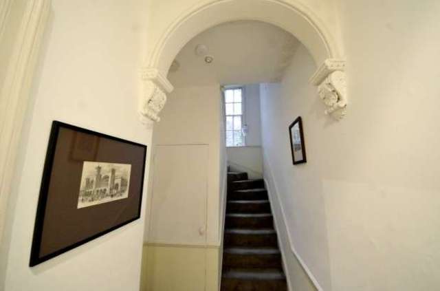  Image of 2 bedroom Terraced house to rent in Thanet Street London WC1H at Thanet Street  Bloomsbury, WC1H 9QL
