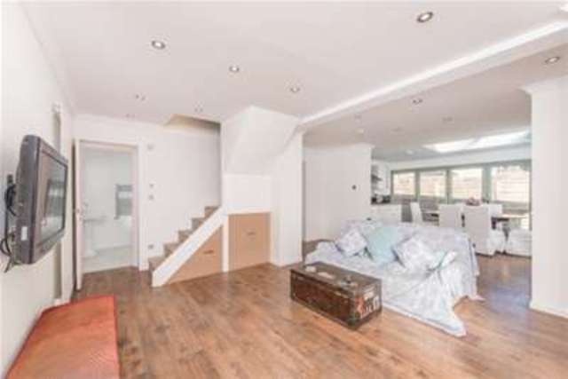  Image of 3 bedroom Detached house to rent in Askham Road London W12 at London, W12 0NW