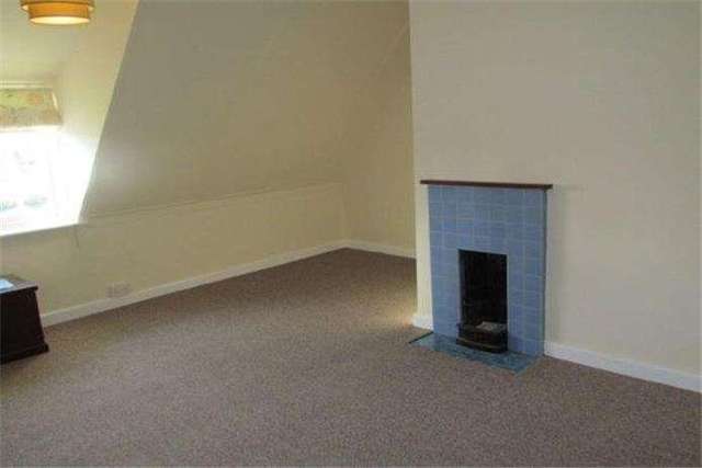  Image of 2 bedroom Detached house to rent in The Green Histon Cambridge CB24 at Histon  Histon, CB24 9JA