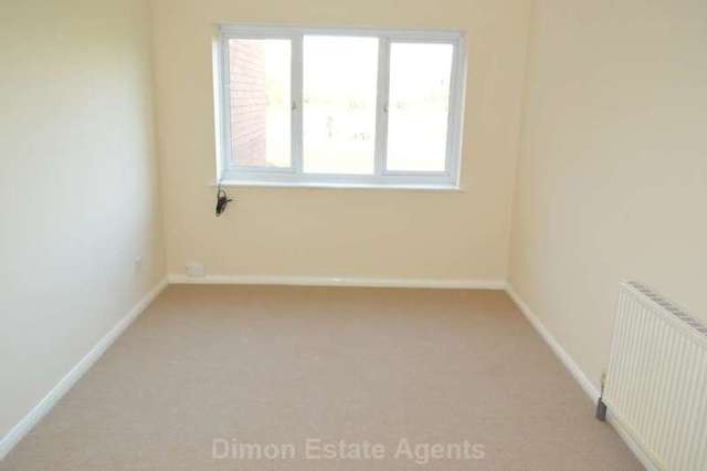  Image of 3 bedroom End of Terrace for sale in The Nook Gosport PO13 at The Nook Holbrook Gosport, PO13 0ZT