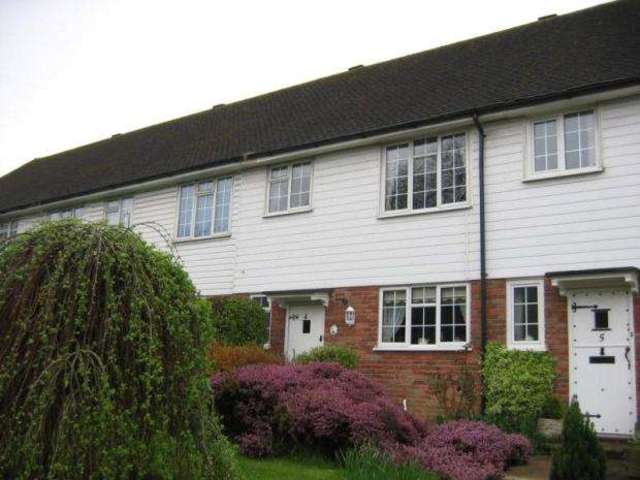  Image of 2 bedroom Terraced house to rent in Station Road Rustington Littlehampton BN16 at Station Road Rustington East Preston, BN16 3BB
