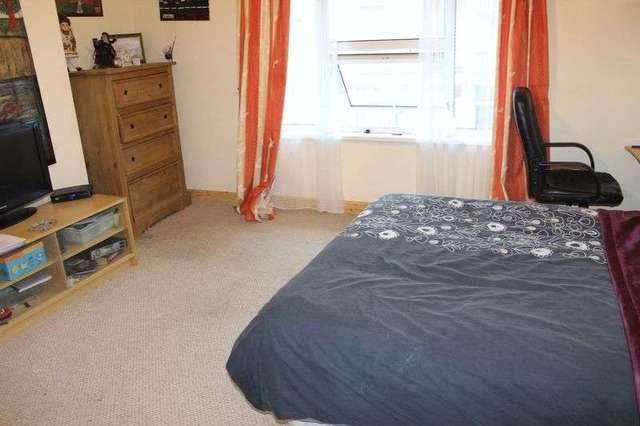  Image of 2 bedroom Terraced house for sale in Townshend Avenue Keyham Plymouth PL2 at Townshend Avenue Keyham Plymouth, PL2 1PA