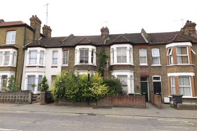  Image of 3 bedroom Terraced house for sale in Trundleys Road London SE8 at Deptford, SE8 5JG