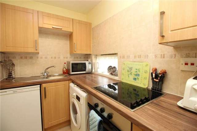 Image of 1 bedroom Apartment for sale in Veryan Horsell Woking GU21 at Woking Surrey Knaphill, GU21 3LL