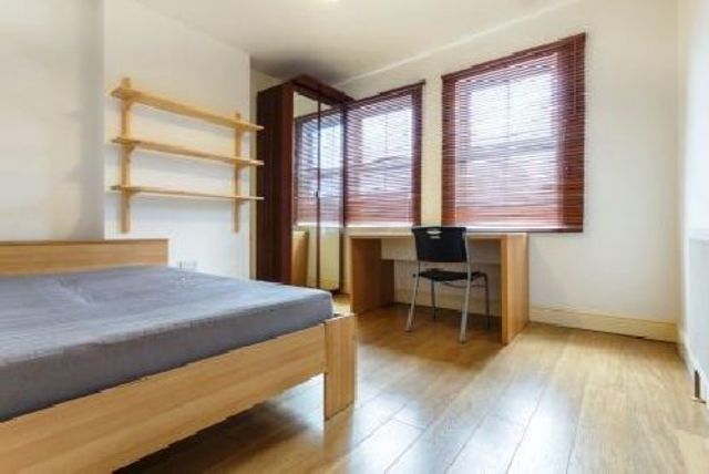  Image of 4 bedroom House Share to rent in Warwards Lane Stirchley Birmingham B29 at Selly Oak West Midlands Selly Oak, B29 7QR