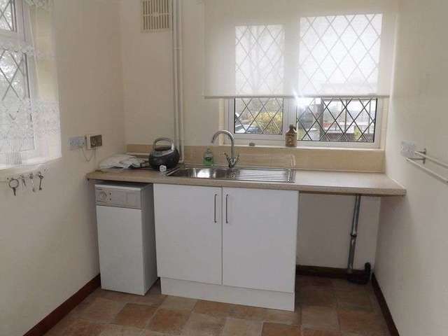  Image of 3 bedroom Detached house for sale in Washdyke Lane Glentham Market Rasen LN8 at Washdyke Lane  Glentham, LN8 2ER