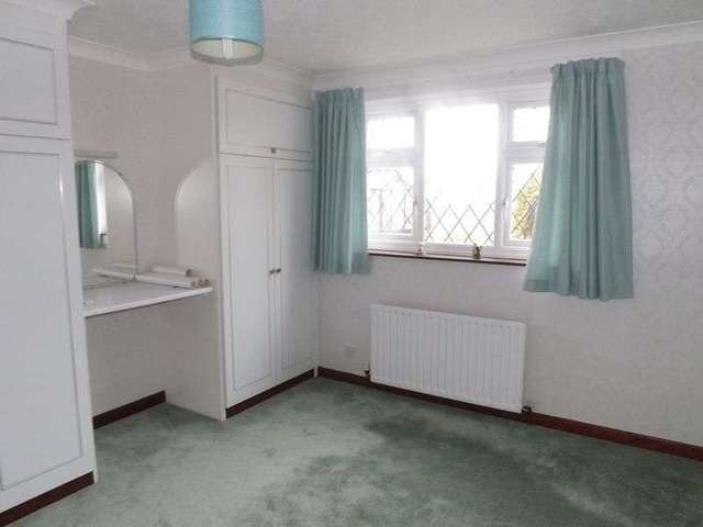  Image of 3 bedroom Detached house for sale in Washdyke Lane Glentham Market Rasen LN8 at Washdyke Lane  Glentham, LN8 2ER