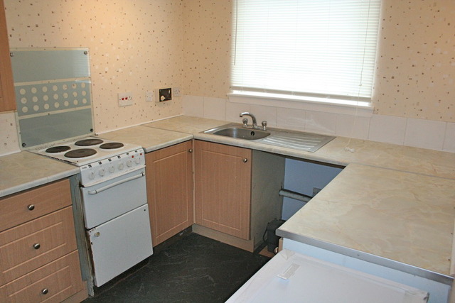  Image of 2 bedroom Flat to rent in Westburn Middlefield Edinburgh EH14 at Baberton Edinburgh Edinburgh, EH14 2TJ