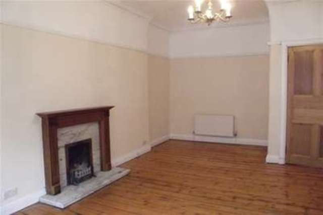 Image of 1 bedroom Flat to rent in Westclyffe Street Shawlands Glasgow G41 at Glasgow, G41 2EF