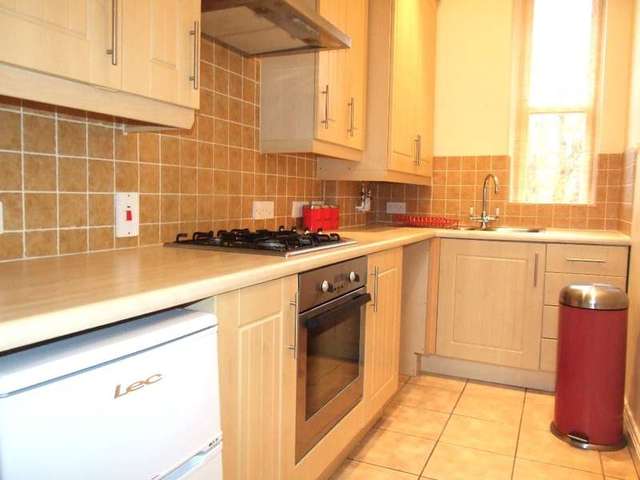  Image of 2 bedroom Flat to rent in Ricketts Close Weymouth DT4 at 14 Ricketts Close  Weymouth, DT4 7UW