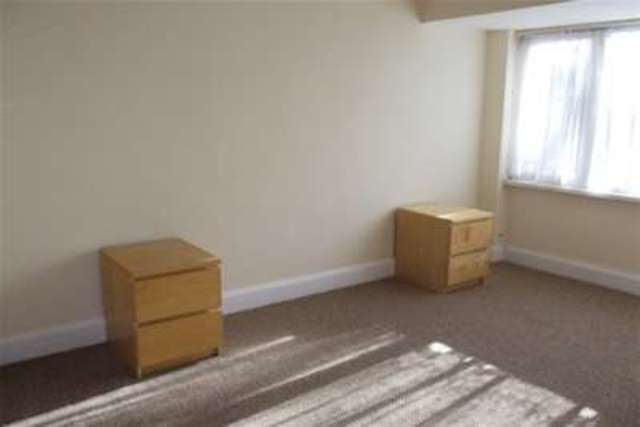  Image of 3 bedroom Detached house to rent in Widney Avenue Selly Oak Birmingham B29 at Birmingham, B29 6QE
