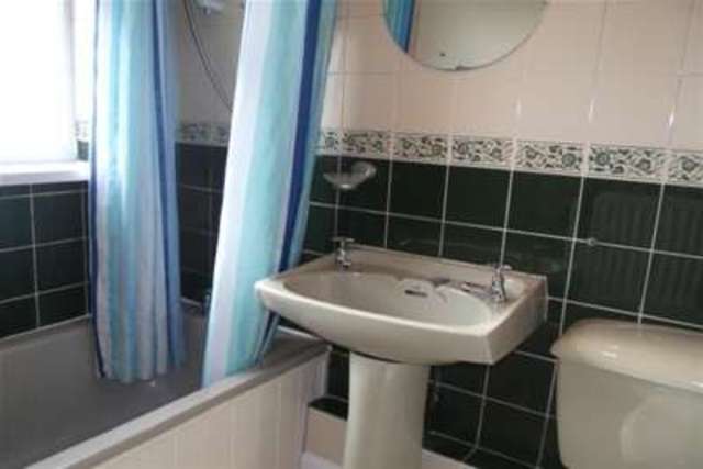  Image of 3 bedroom Detached house to rent in Widney Avenue Selly Oak Birmingham B29 at Birmingham, B29 6QE