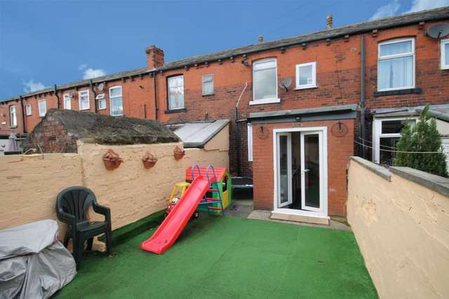  Image of 3 bedroom Terraced house for sale in Wigan Road Bolton BL3 at Wigan Road  Bolton, BL3 4QN