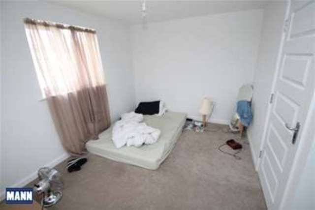  Image of 4 bedroom Detached house to rent in Wilks Road Dartford DA2 at Dartford, DA2 6FT