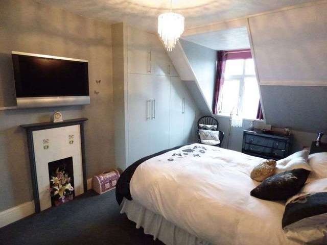  Image of 2 bedroom Semi-Detached house for sale in Willow Close St. Georges Weston-super-Mare BS22 at Willow Close St. Georges Weston-Super-Mare, BS22 7XF