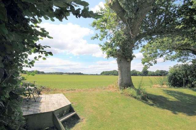  Image of 4 bedroom Detached house for sale in Wiltshire Road Bransgore Christchurch BH23 at Wiltshire Road  Christchurch, BH23 8BH