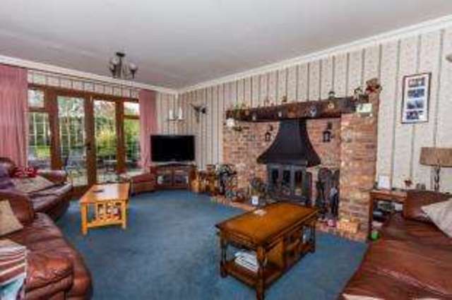  Image of 5 bedroom Detached house for sale in Windmill Hill Windmill Hill Hailsham BN27 at Hailsham East Sussex Windmill Hill, BN27 4RT