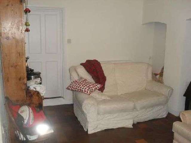  Image of 7 bedroom House Share to rent in Woodfield Road Redland Bristol BS6 at Redland Bristol Redland, BS6 6JQ