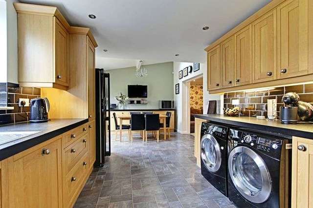  Image of 4 bedroom Semi-Detached house for sale in Woodland Drive Anlaby Hull HU10 at Woodland Drive Anlaby Hull, HU10 7HT
