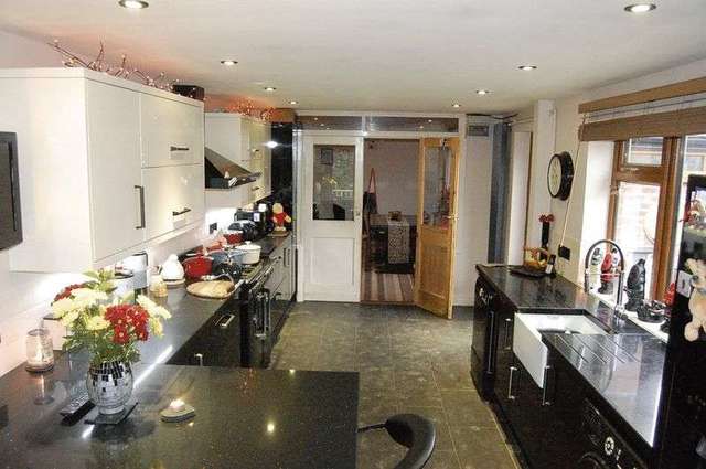  Image of 3 bedroom Semi-Detached house for sale in Yarborough Road Grimsby DN34 at Yarborough Road  Grimsby, DN34 4EH