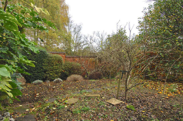 Image of 4 bedroom Detached house to rent in Yare Valley Drive Norwich NR4 at Gurney Lane Cringleford Norfolk, NR4 7SD