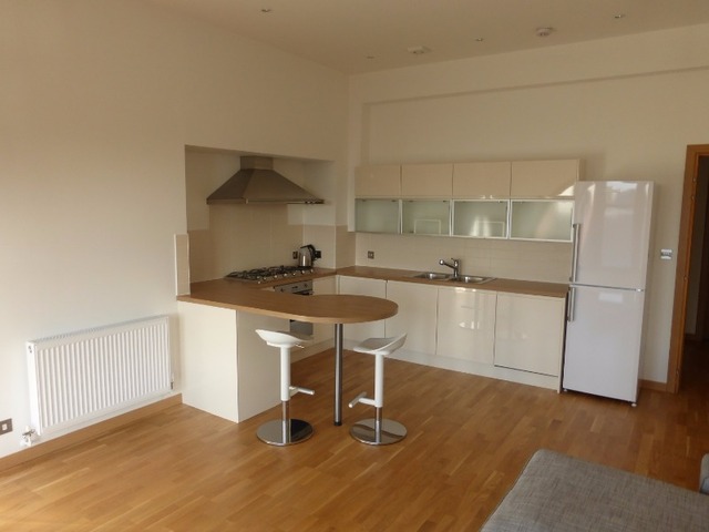  Image of 2 bedroom Flat to rent in York Street Glasgow G2 at City Centre Glasgow Glasgow, G2 8LE