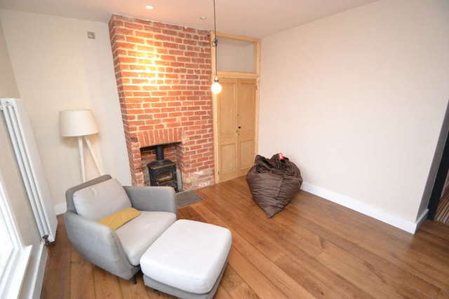  Image of 2 bedroom Flat for sale in Dunmow Road Bishop